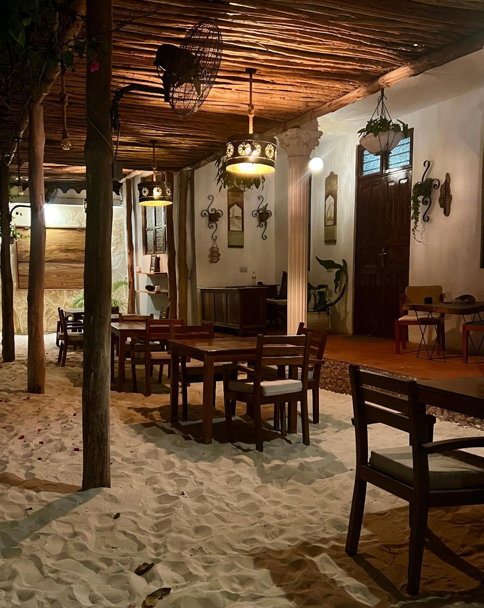 Bed and Breakfast Barabara House Jambiani  Exterior foto