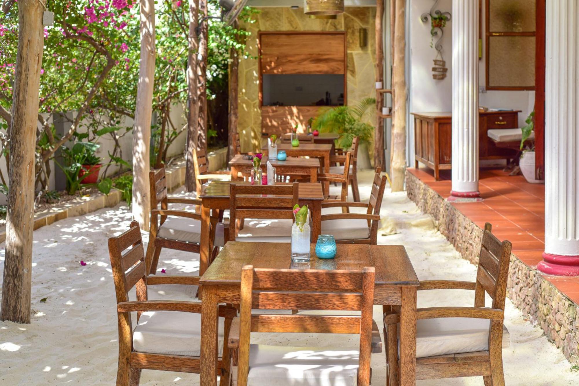 Bed and Breakfast Barabara House Jambiani  Exterior foto